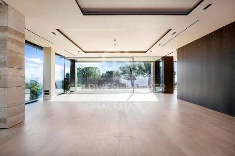 Huvila myytävänä Barcelona, Espanja, 6 makuuhuonetta, 1040 m2 No. 160375 - kuva 8