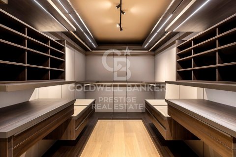 Huvila myytävänä Barcelona, Espanja, 6 makuuhuonetta, 1040 m2 No. 160375 - kuva 18