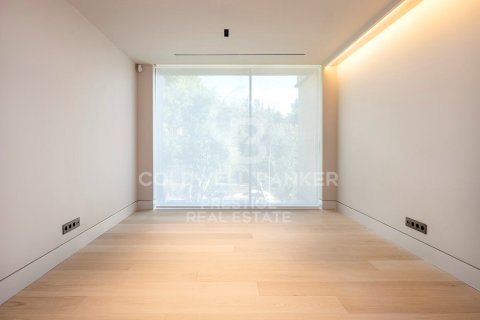 Huvila myytävänä Barcelona, Espanja, 6 makuuhuonetta, 1040 m2 No. 160375 - kuva 20