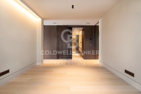 Huvila myytävänä Barcelona, Espanja, 6 makuuhuonetta, 1040 m2 No. 160375 - kuva 22