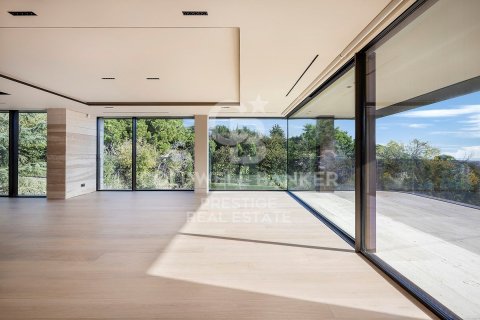 Huvila myytävänä Barcelona, Espanja, 6 makuuhuonetta, 1040 m2 No. 160375 - kuva 9