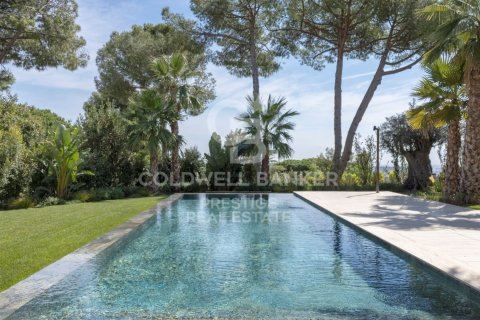Huvila myytävänä Barcelona, Espanja, 6 makuuhuonetta, 1040 m2 No. 160375 - kuva 2
