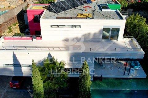 Сasa en venta en Barcelona, España 6 dormitorios, 490 m2 No. 160374 - foto 4