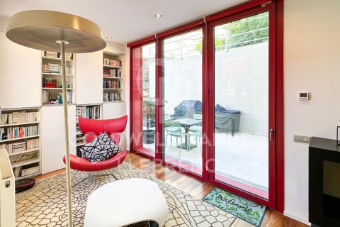 Сasa en venta en Barcelona, España 6 dormitorios, 490 m2 No. 160374 - foto 9