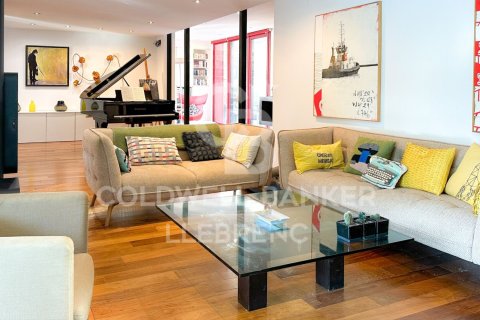 Сasa en venta en Barcelona, España 6 dormitorios, 490 m2 No. 160374 - foto 8