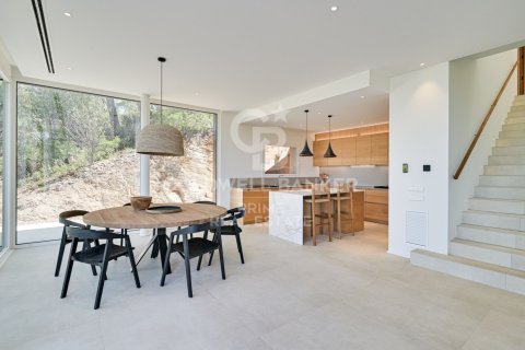 Huvila myytävänä Begur, Girona, Espanja, 4 makuuhuonetta, 329 m2 No. 160371 - kuva 11