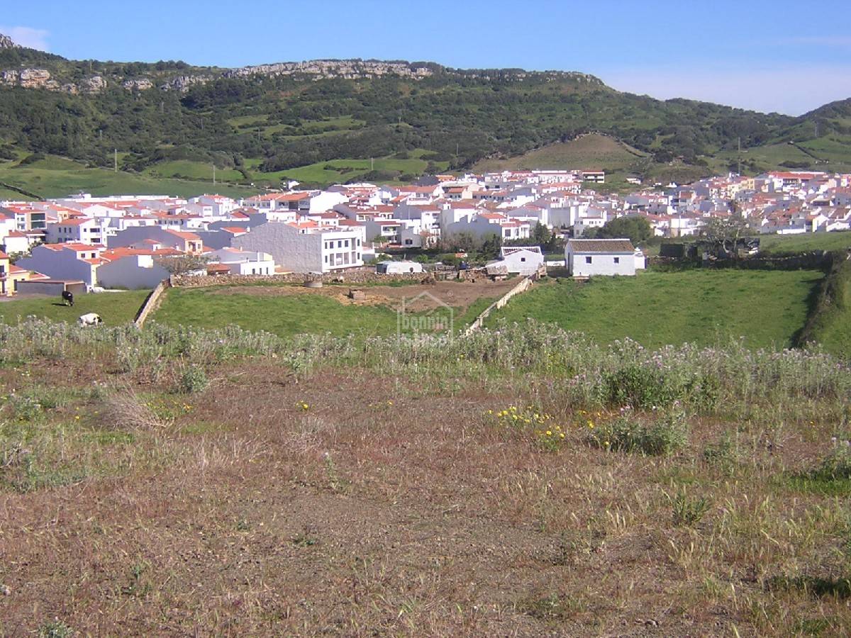 Terreno a Es Mercadal, Menorca, Spagna 300 mq. N° 65130