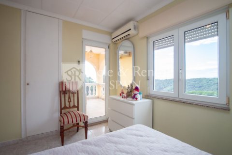 Talo myytävänä Lloret de Mar, Girona, Espanja, 5 makuuhuonetta, 240 m2 No. 166429 - kuva 16