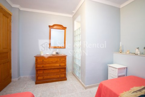 Talo myytävänä Lloret de Mar, Girona, Espanja, 5 makuuhuonetta, 240 m2 No. 166429 - kuva 18