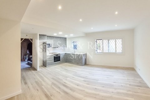 Appartamento a Sant Feliu de Guixols, Girona, Spagna 2 camere da letto, 63 mq. N° 166431