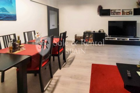 Huoneisto myytävänä Blanes, Girona, Espanja, 4 makuuhuonetta, 90 m2 No. 166428 - kuva 3