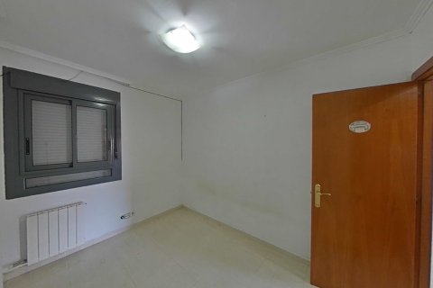 Apartment for sale in Pineda de Mar, Barcelona, Spain 3 bedrooms, 92 sq.m. No. 167039 - photo 6