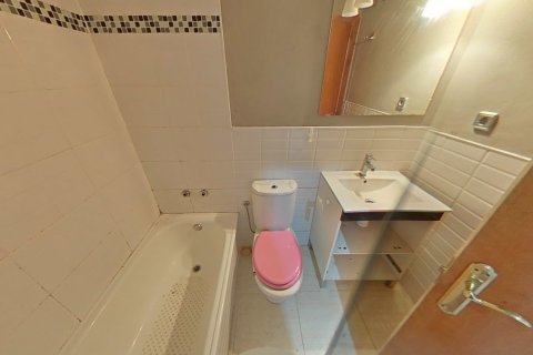 Apartment for sale in Pineda de Mar, Barcelona, Spain 3 bedrooms, 92 sq.m. No. 167039 - photo 14