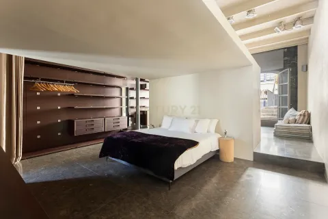 Dzīvoklis pārdošanā Barcelona, Spānijā 2 istabas, 308 m2 Nr. 167038 - attēls 2