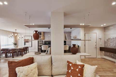 Huvila Madrid, Espanja 3 makuuhuonetta, 180 m2 No. 179935