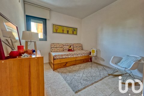 Villetta a schiera in vendita a Tarragona, Spagna 4 camere da letto, 218 mq. N° 153314 - foto 17