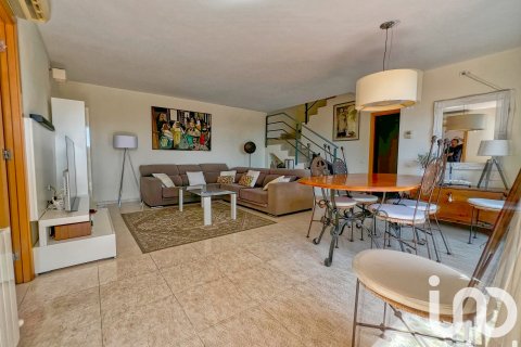 Villetta a schiera in vendita a Tarragona, Spagna 4 camere da letto, 218 mq. N° 153314 - foto 5