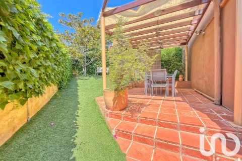 Villetta a schiera in vendita a Tarragona, Spagna 4 camere da letto, 218 mq. N° 153314 - foto 4