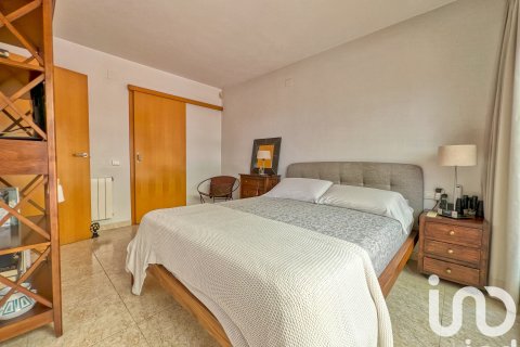 Villetta a schiera in vendita a Tarragona, Spagna 4 camere da letto, 218 mq. N° 153314 - foto 12