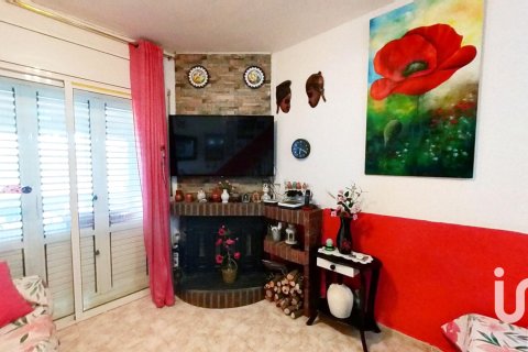 Casa adosada en venta en El Vendrell, Tarragona, España 5 dormitorios, 97 m2 No. 153311 - foto 10