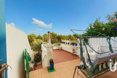 Casa adosada en venta en El Vendrell, Tarragona, España 5 dormitorios, 97 m2 No. 153311 - foto 4