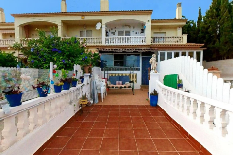 Casa adosada en venta en El Vendrell, Tarragona, España 5 dormitorios, 97 m2 No. 153311 - foto 2