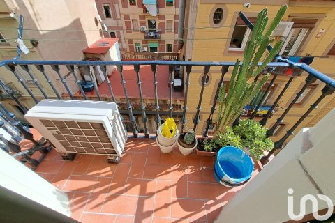 Huoneisto myytävänä Barcelona, Espanja, 3 makuuhuonetta, 60 m2 No. 153310 - kuva 12