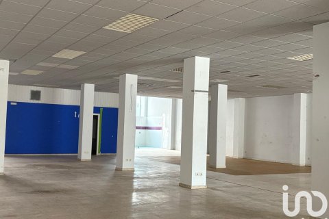 Liikekiinteistö myytävänä Tavernes de la Valldigna, Valencia, Espanja , 604 m2 No. 153313 - kuva 16