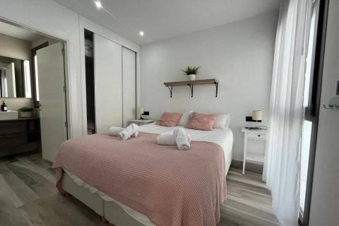 Villa for sale Torrevieja, Alicante, Spain 3 bedrooms, 196 sq.m. No. 115955 - photo 8