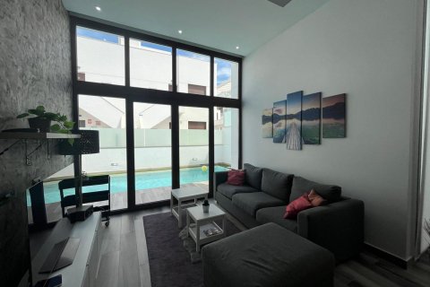 Villa for sale Torrevieja, Alicante, Spain 3 bedrooms, 196 sq.m. No. 115955 - photo 6