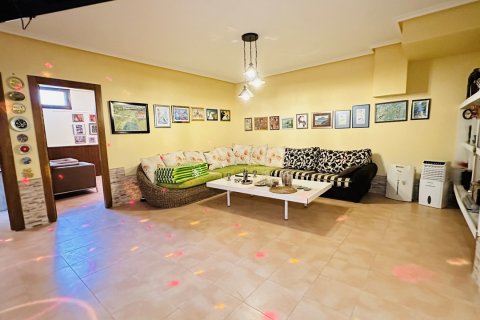 Villa till salu Algorfa, Alicante, Spanien 4 sovrum, 212 kvm. Nr. 115959 - foto 24