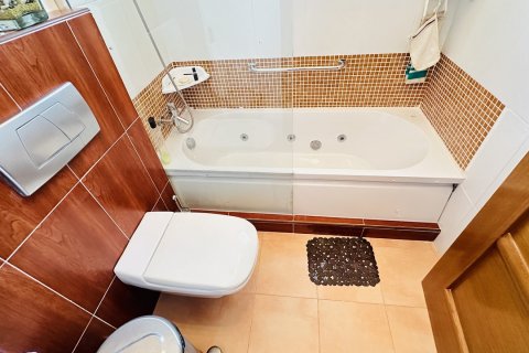Villa till salu Algorfa, Alicante, Spanien 4 sovrum, 212 kvm. Nr. 115959 - foto 18