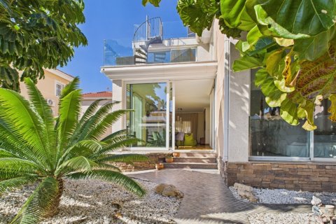 Villa a Los Alcazares, Murcia, Spagna 4 camere da letto,  N° 147470