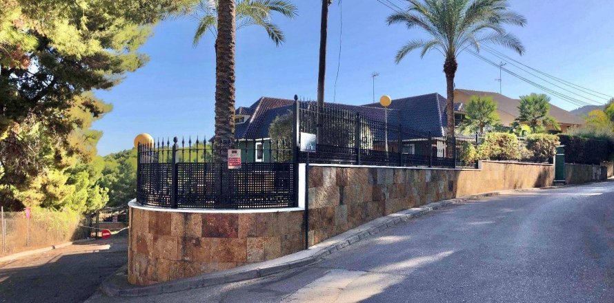 Villa a El Palmar, Murcia, Spagna 6 camere da letto, 1150 mq. N° 147469