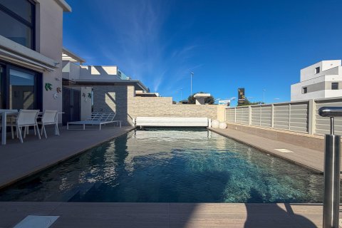 Villa in vendita a San Miguel de Salinas, Alicante, Spagna 4 camere da letto, 165 mq. N° 147467 - foto 4