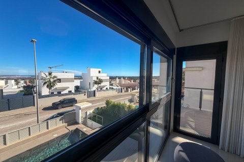 Villa in vendita a San Miguel de Salinas, Alicante, Spagna 4 camere da letto, 165 mq. N° 147467 - foto 18