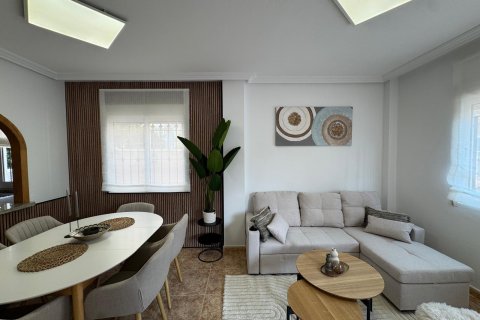 Dom w Los Dolses, Alicante, Hiszpania 3 sypialnie, 97 mkw. nr 143902 – zdjęcie 16