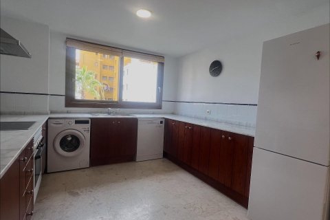 Apartment à vendre à Torrevieja, Alicante, Espagne, 110 m2 No. 143905 - photo 12