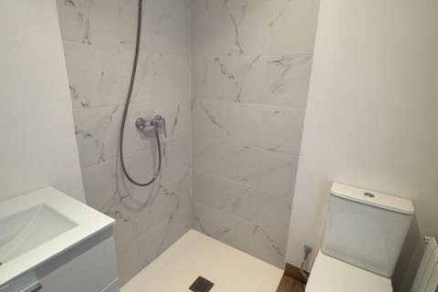 Apartment à vendre à Madrid, Espagne, 2 chambres, 55 m2 No. 143903 - photo 22