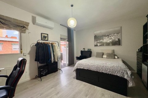 Penthouse w Madrid, Hiszpania 2 sypialnie, 86 mkw. nr 143904 – zdjęcie 7