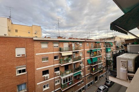 Penthouse w Madrid, Hiszpania 2 sypialnie, 86 mkw. nr 143904 – zdjęcie 23