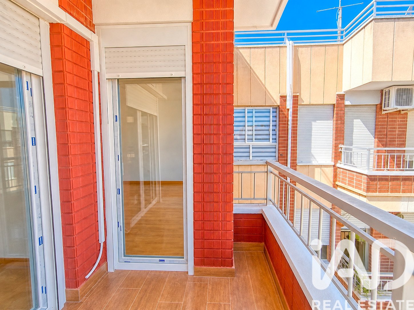Apartment in Almoradi, Alicante, Spain 4 bedrooms, 114 sq.m. No. 184730