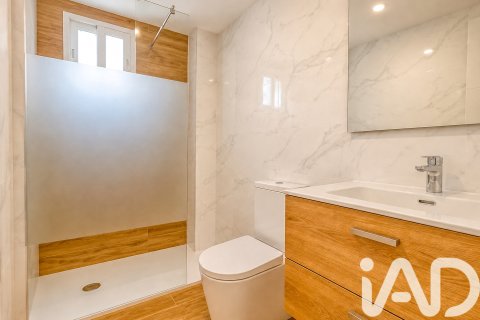 Продажа квартиры в Альморади, Аликанте, Испания 4 спальни, 114м2 №184730 - фото 16