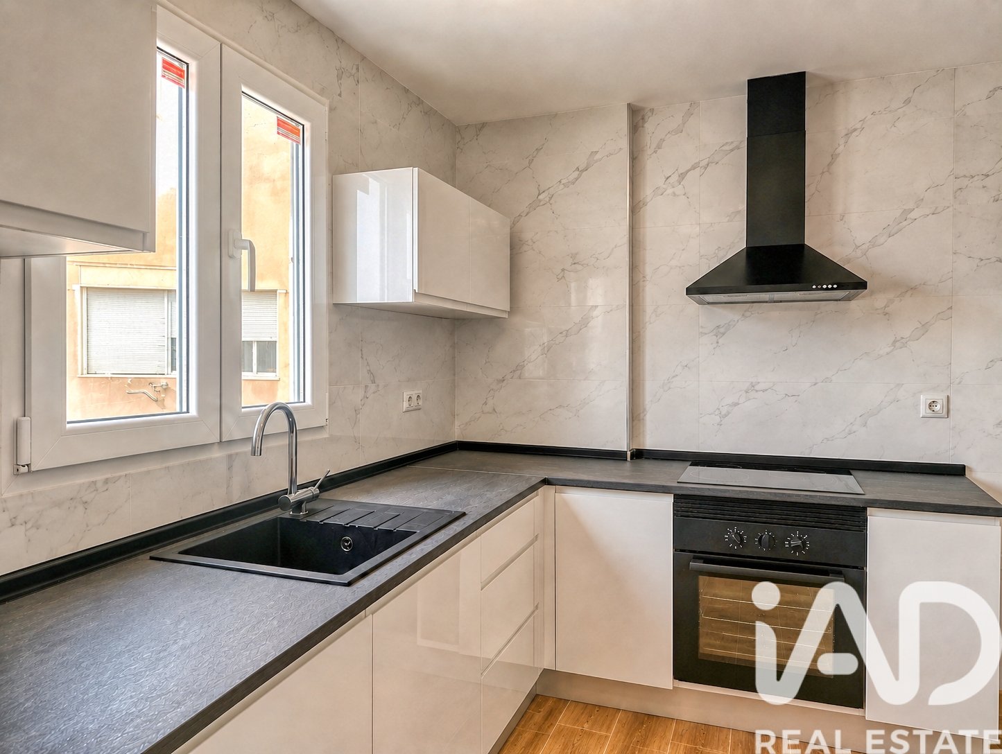 Apartment in Almoradi, Alicante, Spain 4 bedrooms, 114 sq.m. No. 184730