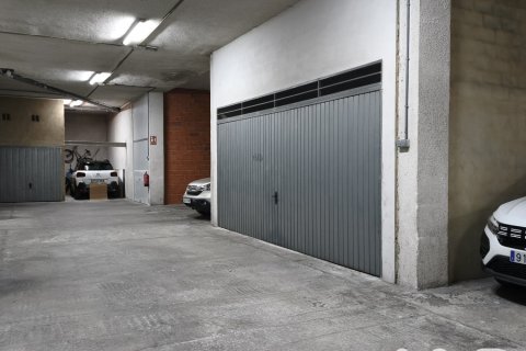 Garage in vendita a Gandia, Valencia, Spagna 30 mq. N° 184733 - foto 2