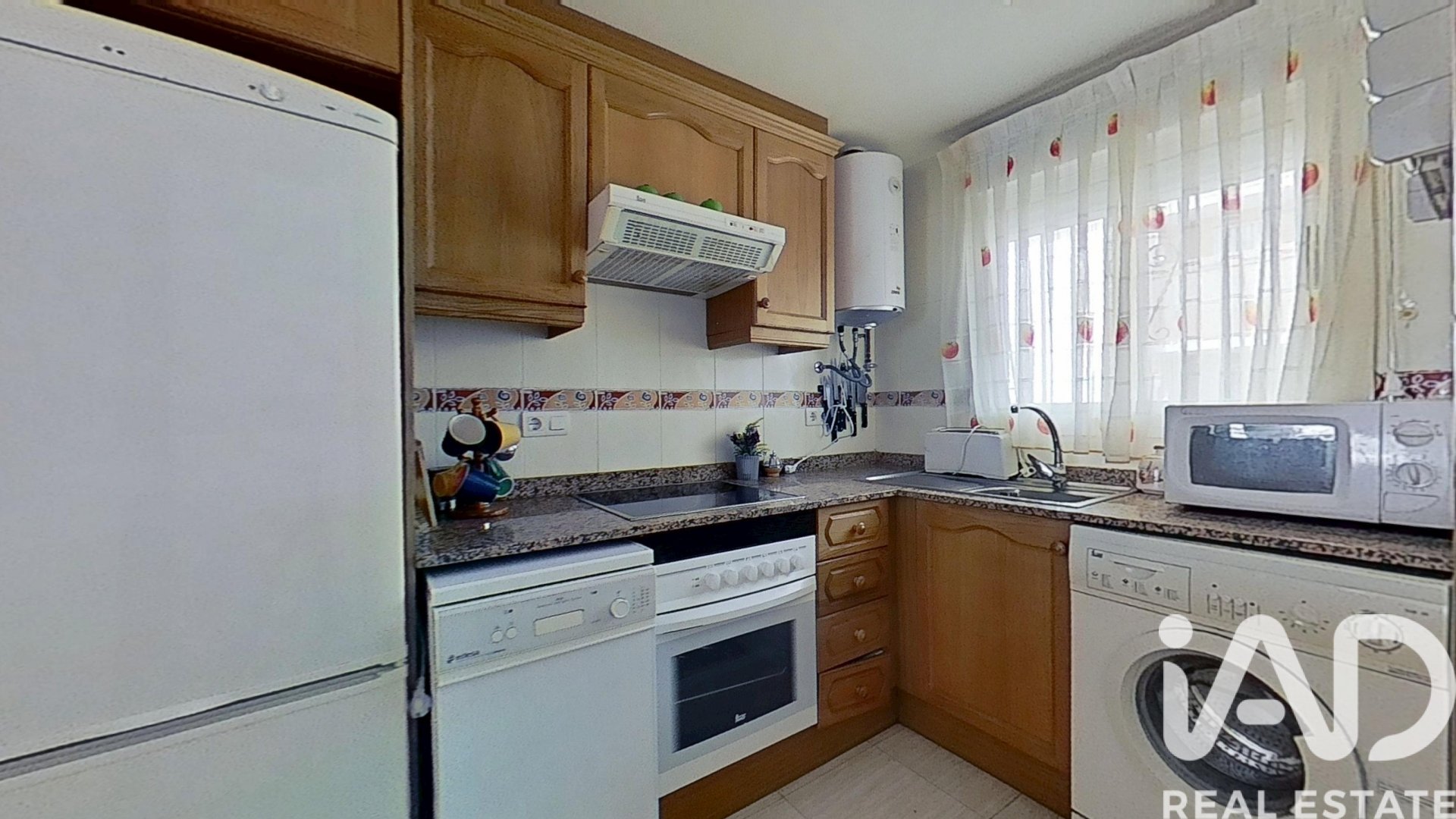 Apartamento en Oropesa del Mar, Castellón, España 2 dormitorios, 61 m2 No. 184731