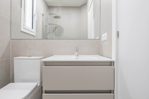 Apartamento en venta en Barcelona, España 3 dormitorios, 73 m2 No. 141061 - foto 16