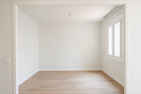 Apartamento en venta en Barcelona, España 3 dormitorios, 73 m2 No. 141061 - foto 5