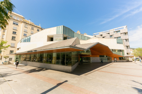 Huoneisto myytävänä Barcelona, Espanja, 4 makuuhuonetta, 114 m2 No. 141062 - kuva 12