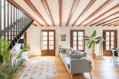 Huoneisto myytävänä Barcelona, Espanja, 3 makuuhuonetta, No. 141066 - kuva 3